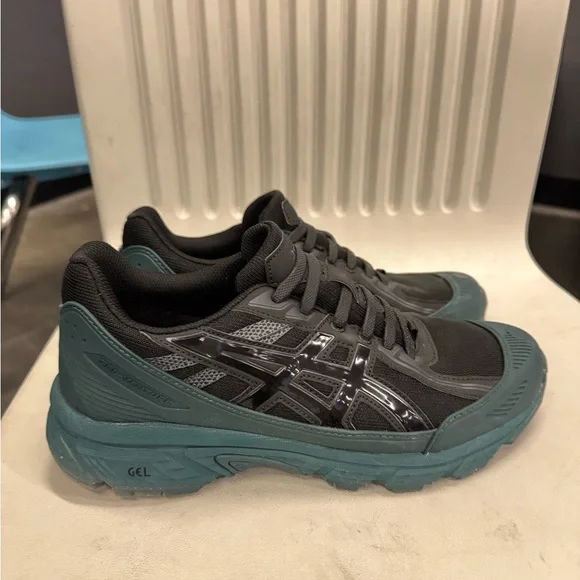 Asics | Shoes | Asics Mens Black And Teal Athletic Shoes  display picture 1